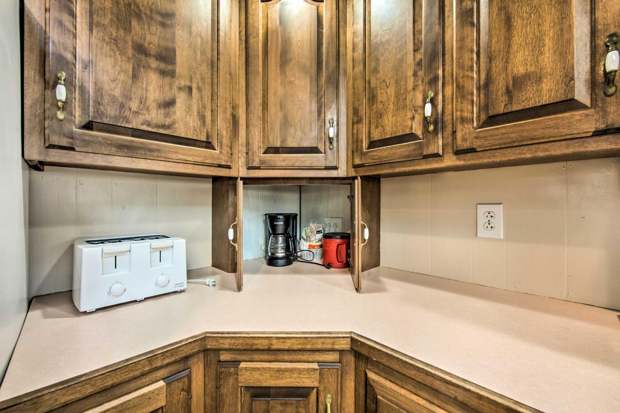 Runningwater Apartment In Lancaster With Deck المظهر الخارجي الصورة