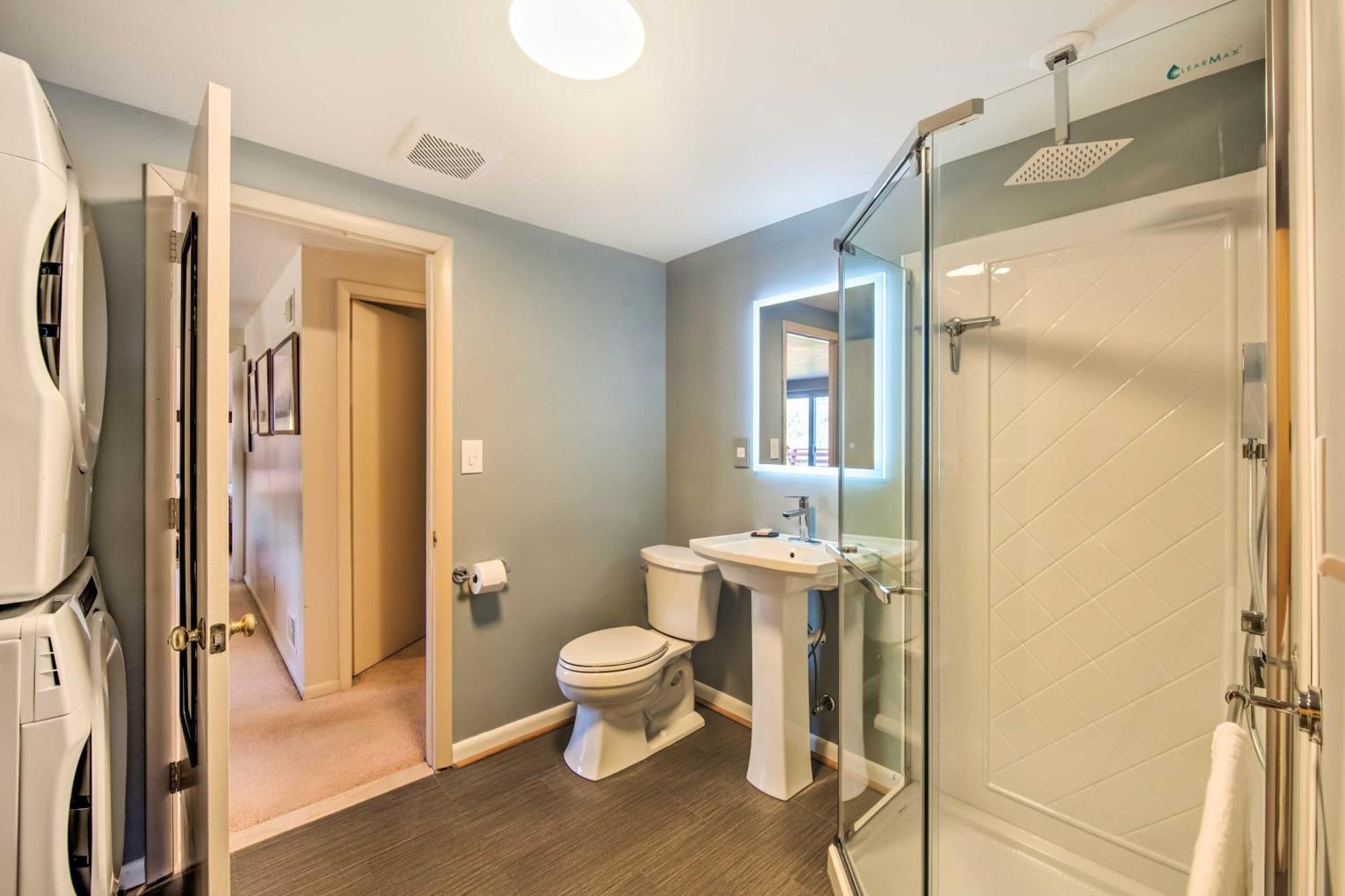 Runningwater Apartment In Lancaster With Deck المظهر الخارجي الصورة